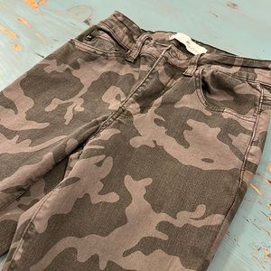 Kan Can camo skinny Jean